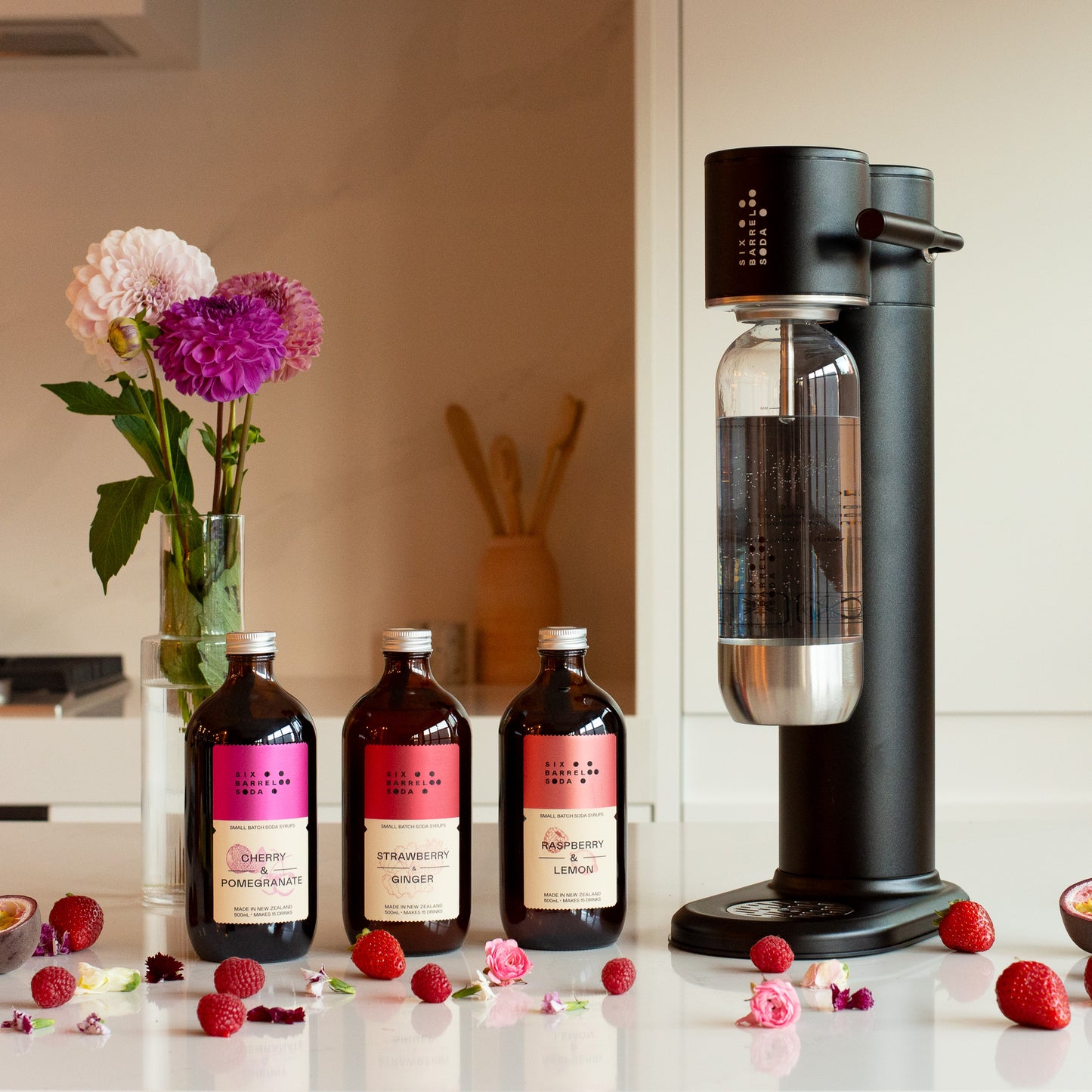 
                  
                    The Sparkler 2.0 Soda Maker - Black Pepper
                  
                